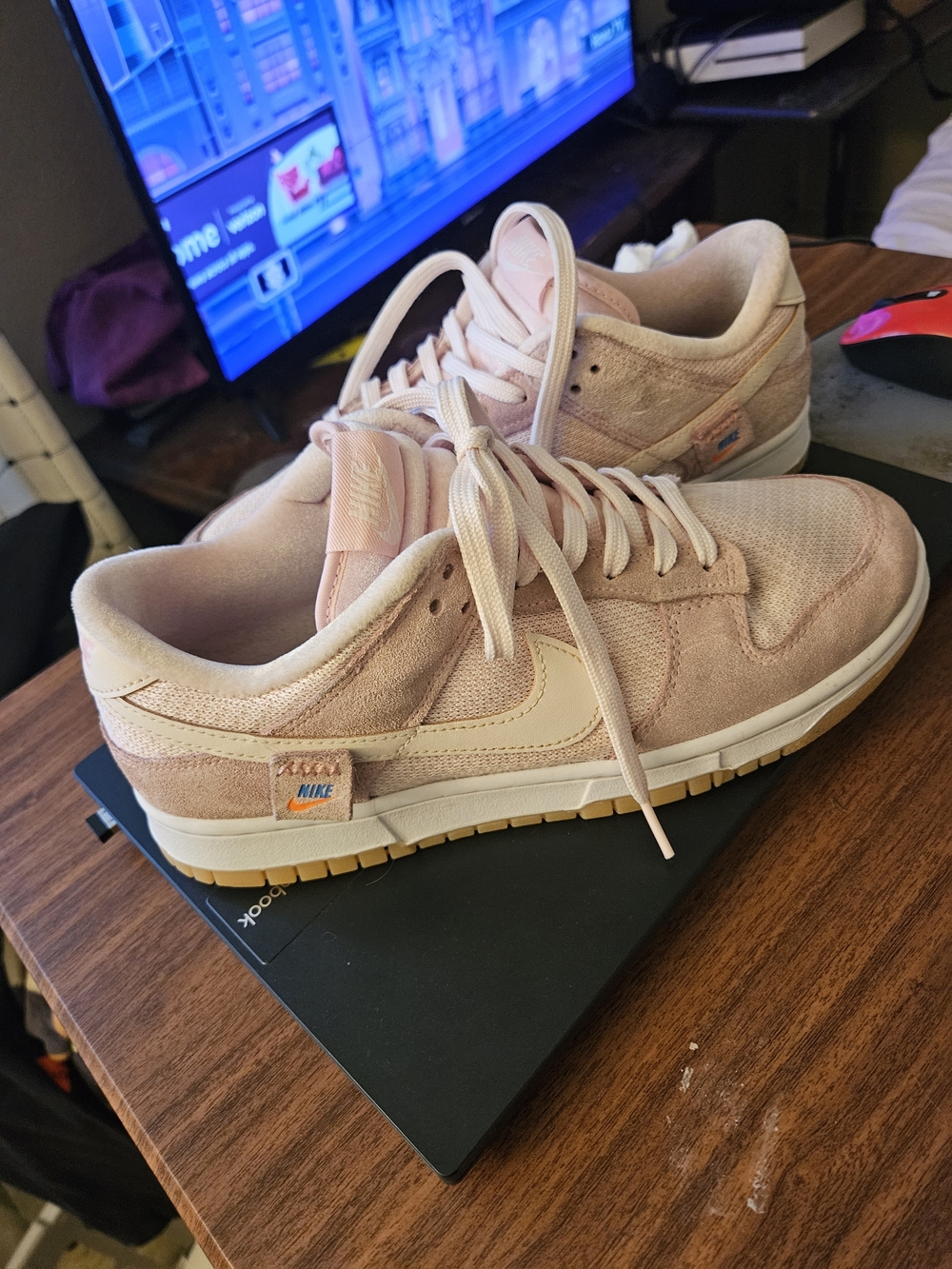 Nike
